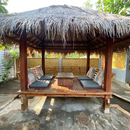 Villa Kinagu Gili Meno Exterior foto